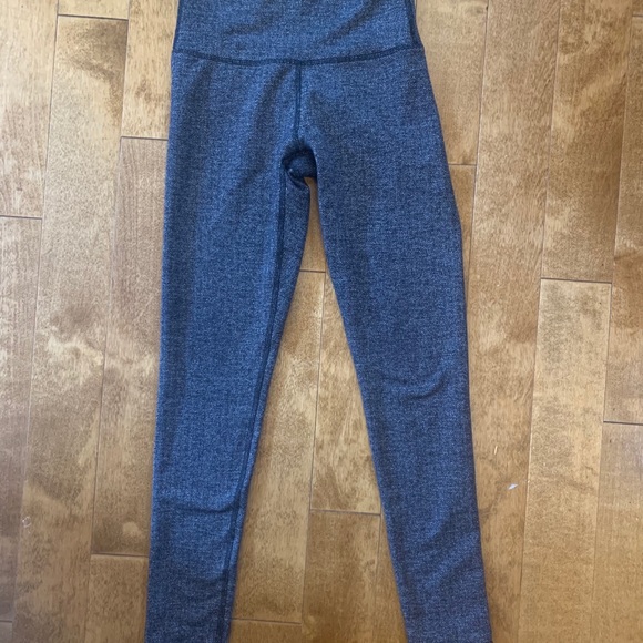 Women’s TNA Equator Pants - Picture 2 of 5